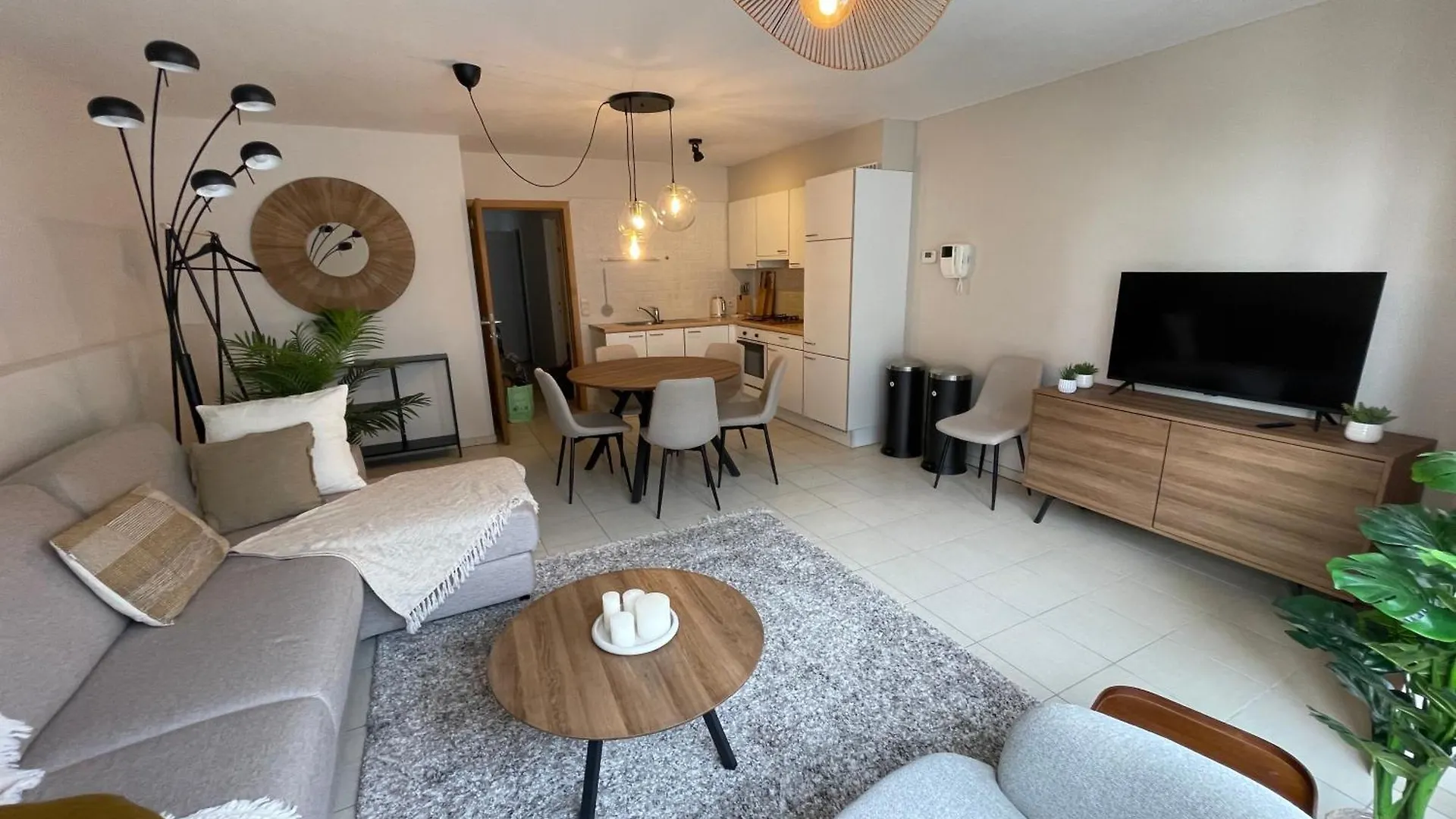 Sea,Sun And Fun Apartment Ostend