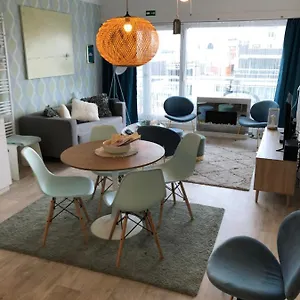 Apartment Ma Mere, Ostende